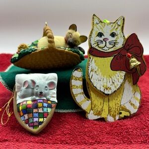 Cat and mouse ornaments.  Lot of 3.